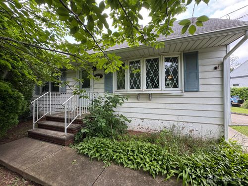 64 Bender Ave, Iselin, NJ, 08830-1303 | Card Image