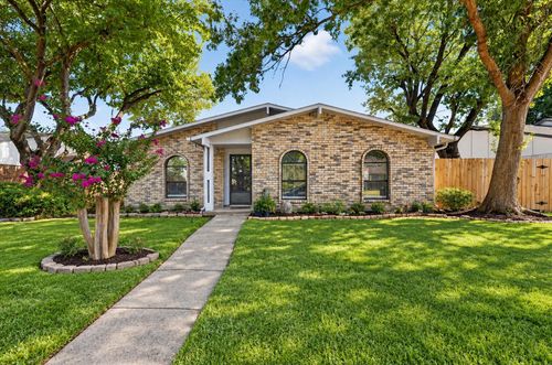 3118 San Diego Dr, Dallas, TX, 75228-1728 | Card Image