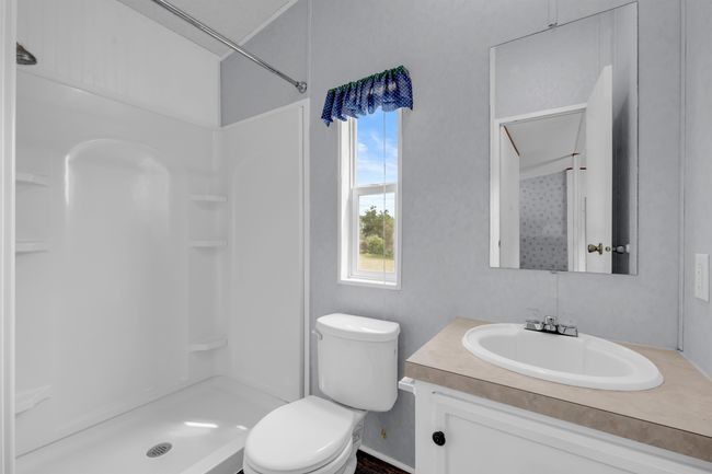 156 Julie Dr, House other with 2 bedrooms, 2 bathrooms and null parking in Kingsland TX | Image 19
