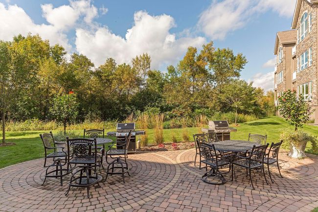 Large patio & grill area | Image 33