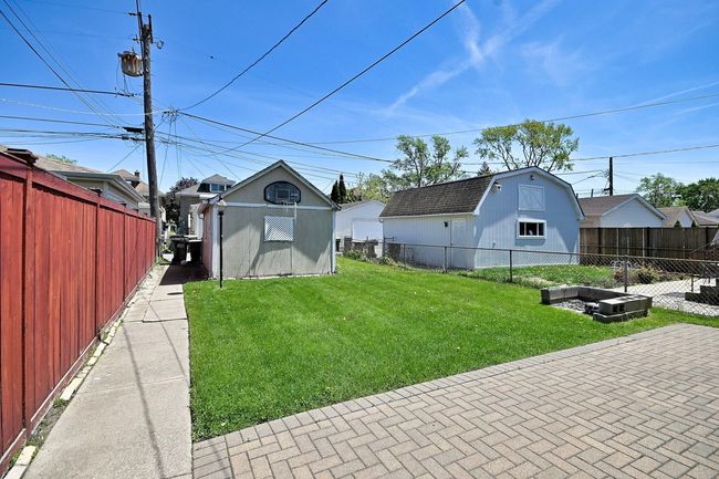 2827 N 77 Th Ct, House other with 3 bedrooms, 2 bathrooms and 1 parking in Elmwood Park IL | Image 34