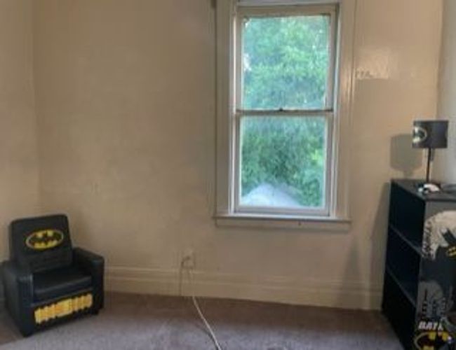 3015 Van Dyke St, House other with 5 bedrooms, 2 bathrooms and null parking in Detroit MI | Image 13