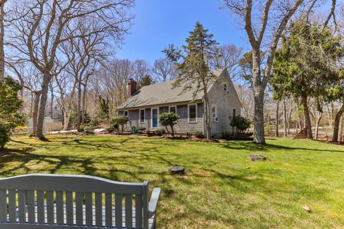 424 Holly Ave, Brewster, MA, 02631-2125 | Card Image