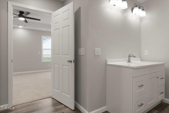 215 Brighton Pl, House other with 3 bedrooms, 3 bathrooms and null parking in Bristol TN | Image 44