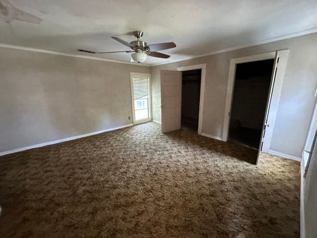 202 Mill St, House other with 4 bedrooms, 2 bathrooms and null parking in Valley View TX | Image 21
