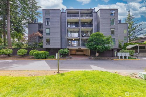 apt-262-6347 137th Ave Ne, Redmond, WA, 98052-4552 | Card Image