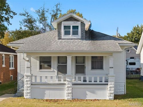 1316 Raab Ave, Belleville, IL, 62220-1803 | Card Image