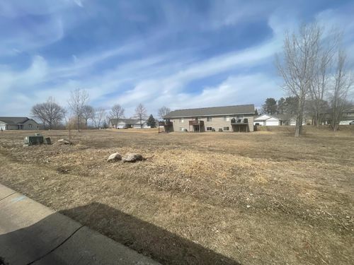 7624 Red Fox Trl, Rockford, MN, 55373-4564 | Card Image