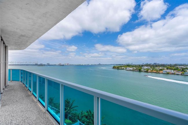 APT-1002 - 1881 79 Th Street Cswy, Condo with 2 bedrooms, 3 bathrooms and null parking in North Bay Village FL | Image 13
