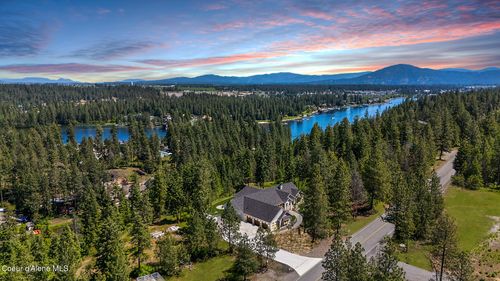 7353 W Riverview Dr, Coeur D Alene, ID, 83814-7404 | Card Image