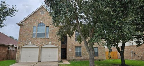 2519 Pine Shadows Dr, Sugar Land, TX, 77479-8917 | Card Image