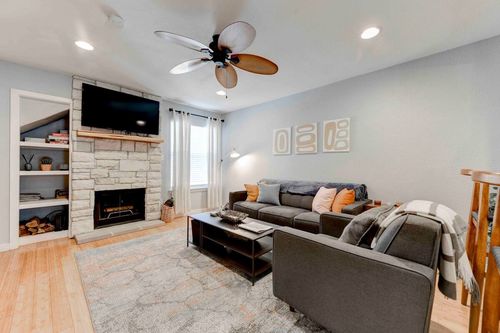 apt-107-3601 Menchaca Rd, Austin, TX, 78704-5961 | Card Image