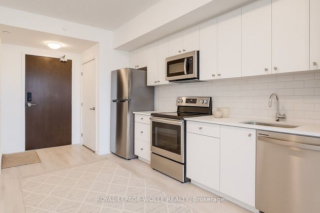 407 - 101 Golden Eagle Rd, Condo with 1 bedrooms, 1 bathrooms and null parking in Waterloo ON | Image 17