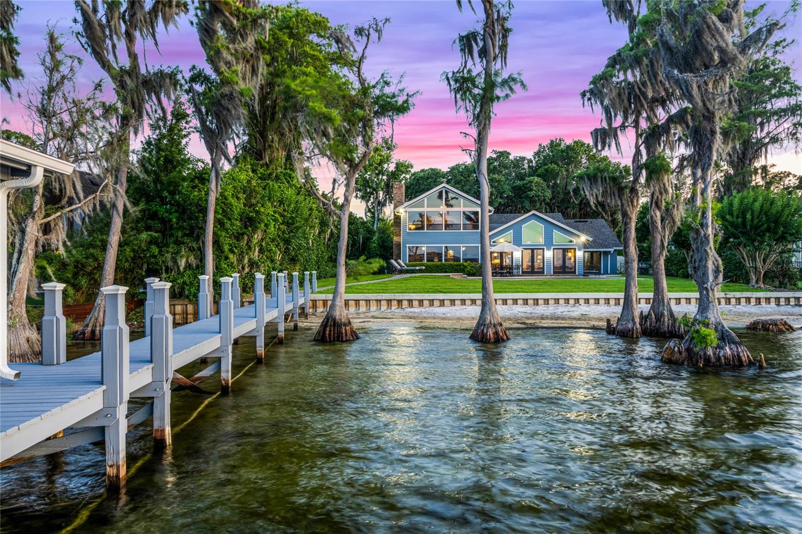 Trout Rd, Orlando, FL 32836