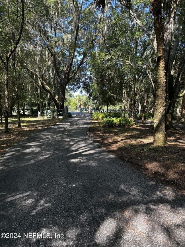 00-08 Se 265 Th Court Road, House other with 4 bedrooms, 3 bathrooms and null parking in Umatilla FL | Image 23