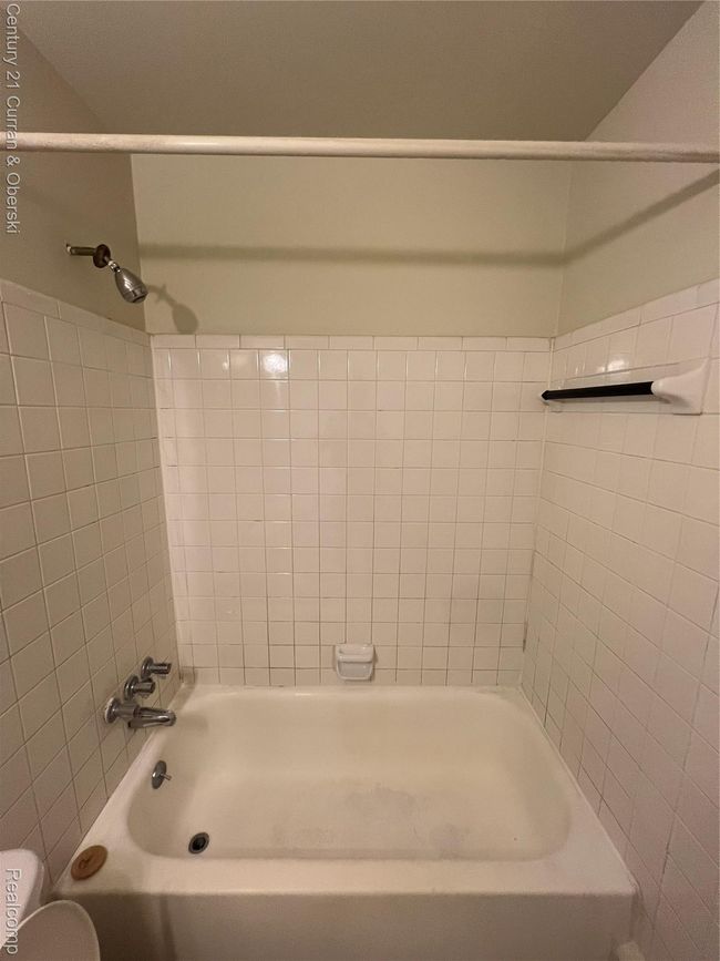 Full bathroom | Image 4