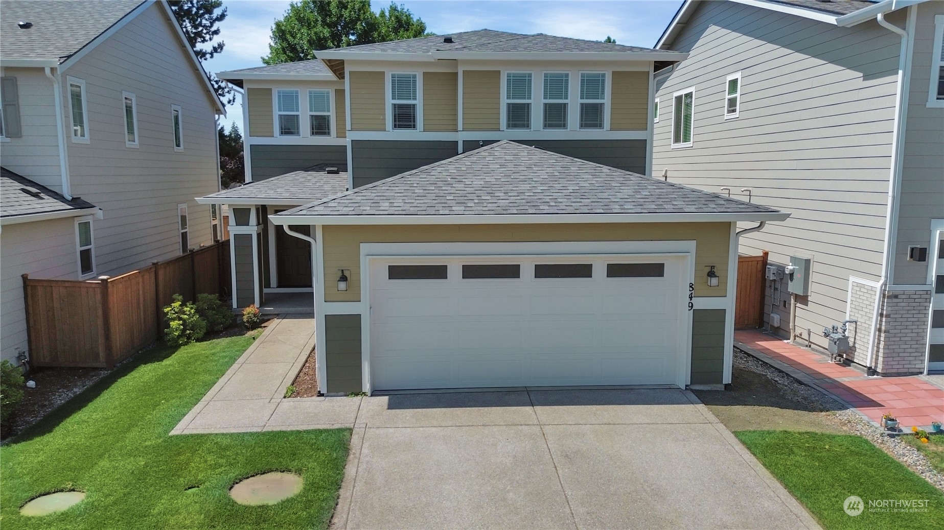 Vine Maple St, Lacey, WA 98503