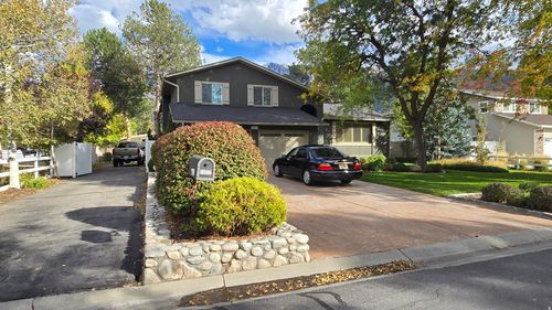 11077 S Susan Dr, Sandy, UT, 84092-5141 | Card Image