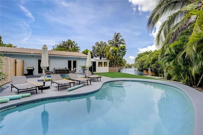 50 Ne 30th Ct, Home with 0 bedrooms, 0 bathrooms and 8 parking in Wilton Manors FL | Image 3