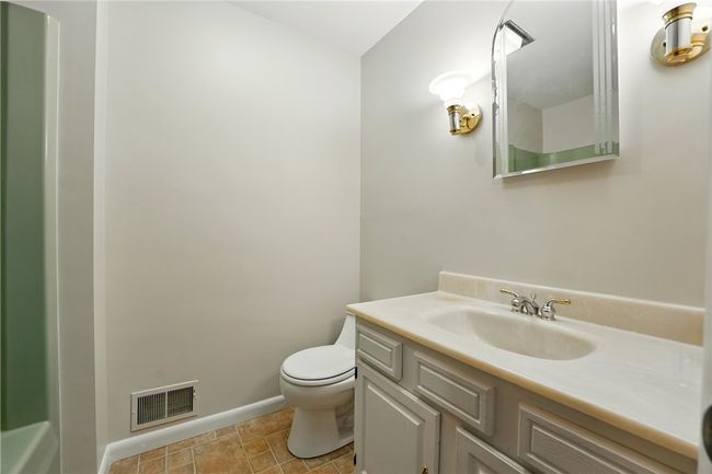 6429 Union Ave, House other with 3 bedrooms, 2 bathrooms and 2 parking in Union Twp - WSH PA | Image 22