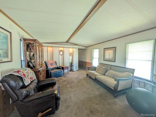 7046 Root St, Mount Morris, MI, 48458-9425 | Card Image
