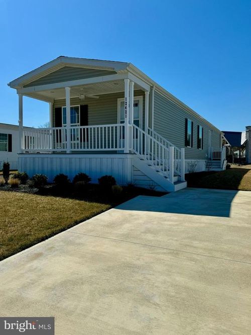 12421 Beach Life Ln, OCEAN CITY, MD, 21842-1408 | Card Image