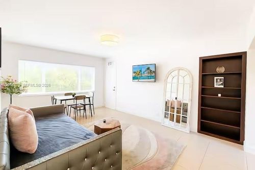 1-1045 94th St, Bay Harbor Islands, FL, 33154 | Card Image