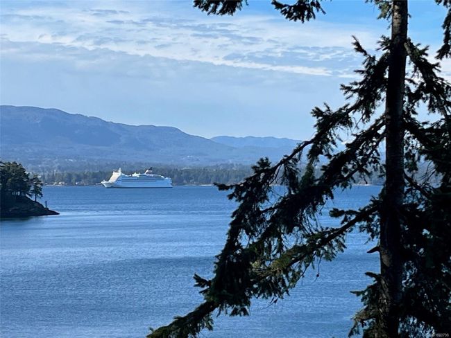 324 Easthom Rd, Home with 0 bedrooms, 0 bathrooms and null parking in Gabriola BC | Image 8