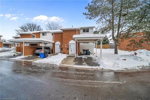 4-417 Keats Way, Waterloo, ON, N2L5S7 | Card Image