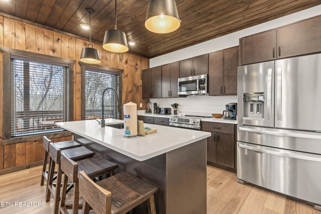 721 Moccasin Way, House other with 4 bedrooms, 5 bathrooms and null parking in Pigeon Forge TN | Image 12