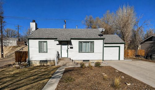 1403 Pioneer Dr, Rock Springs, WY, 82901-6659 | Card Image