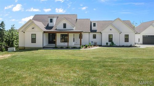 1290 White Tail Dr, Fredericktown, MO, 63645-7546 | Card Image