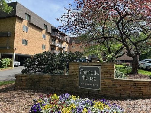 313-1323 Queens Rd, Charlotte, NC, 28207-2164 | Card Image