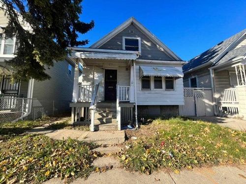 2753 N 20th St, Milwaukee, WI, 53206-1603 | Card Image