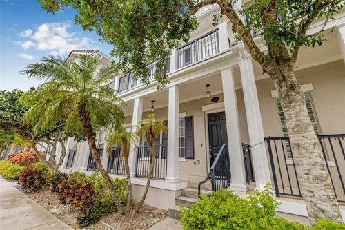110 Commonwealth Ct N, ST PETERSBURG, FL, 33716-1300 | Card Image