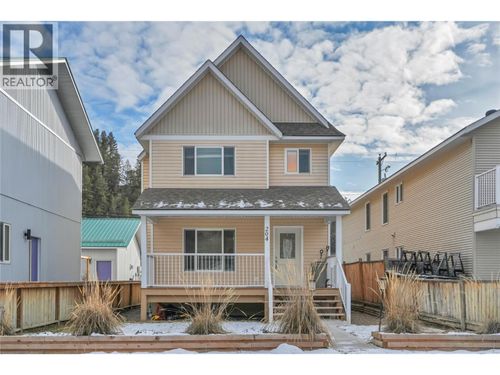 204 Angela Avenue, Princeton, BC, V0X1W0 | Card Image