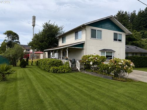 925 Front St, Gardiner, OR, 97441-0070 | Card Image