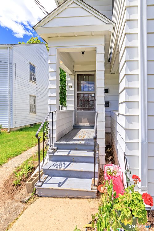 2-89-91 Maplewood Avenue, West Hartford, CT, 06119 | Card Image