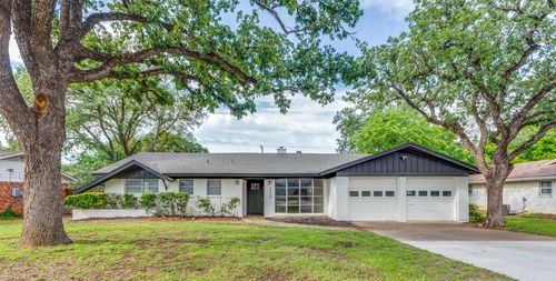 7220 Ellis Rd, Fort Worth, TX, 76112-4302 | Card Image