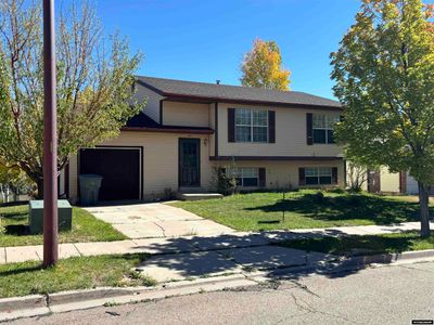 218 Vista Ridge Circle, House other with 3 bedrooms, 1 bathrooms and null parking in Evanston WY | Image 1