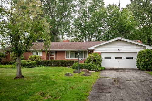 519 N Hermitage Rd, Hermitage, PA, 16148-3227 | Card Image