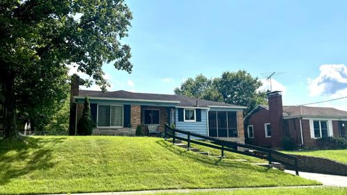 3849 Sharonview Dr, Cincinnati, OH, 45241 | Card Image