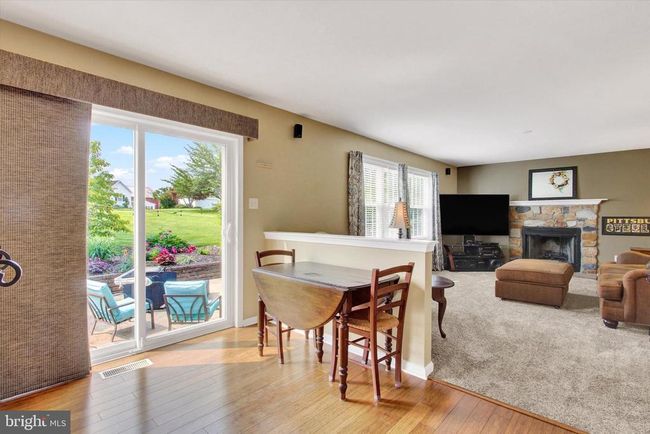 2810 Admire Springs Dr, House other with 4 bedrooms, 3 bathrooms and null parking in DOVER PA | Image 13