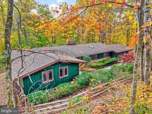 6812 Glencove Dr, CLIFTON, VA, 20124-1929 | Card Image