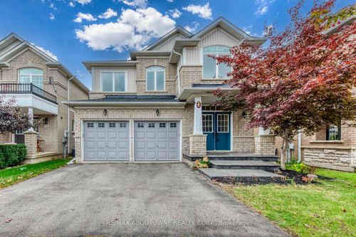 3234 Sharp Rd, Burlington, ON, L7M0H5 | Card Image