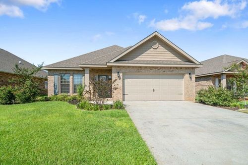 672 Teal St, Crestview, FL, 32539-6742 | Card Image