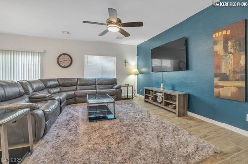 1602 Dakota Group Ave, North Las Vegas, NV, 89084-4033 | Card Image
