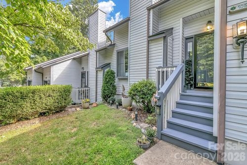 103 Cimarron Dr, Asheville, NC, 28803-1906 | Card Image