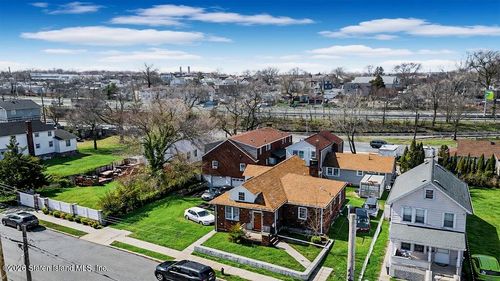 572 Villa Ave, Staten Island, NY, 10302-1973 | Card Image