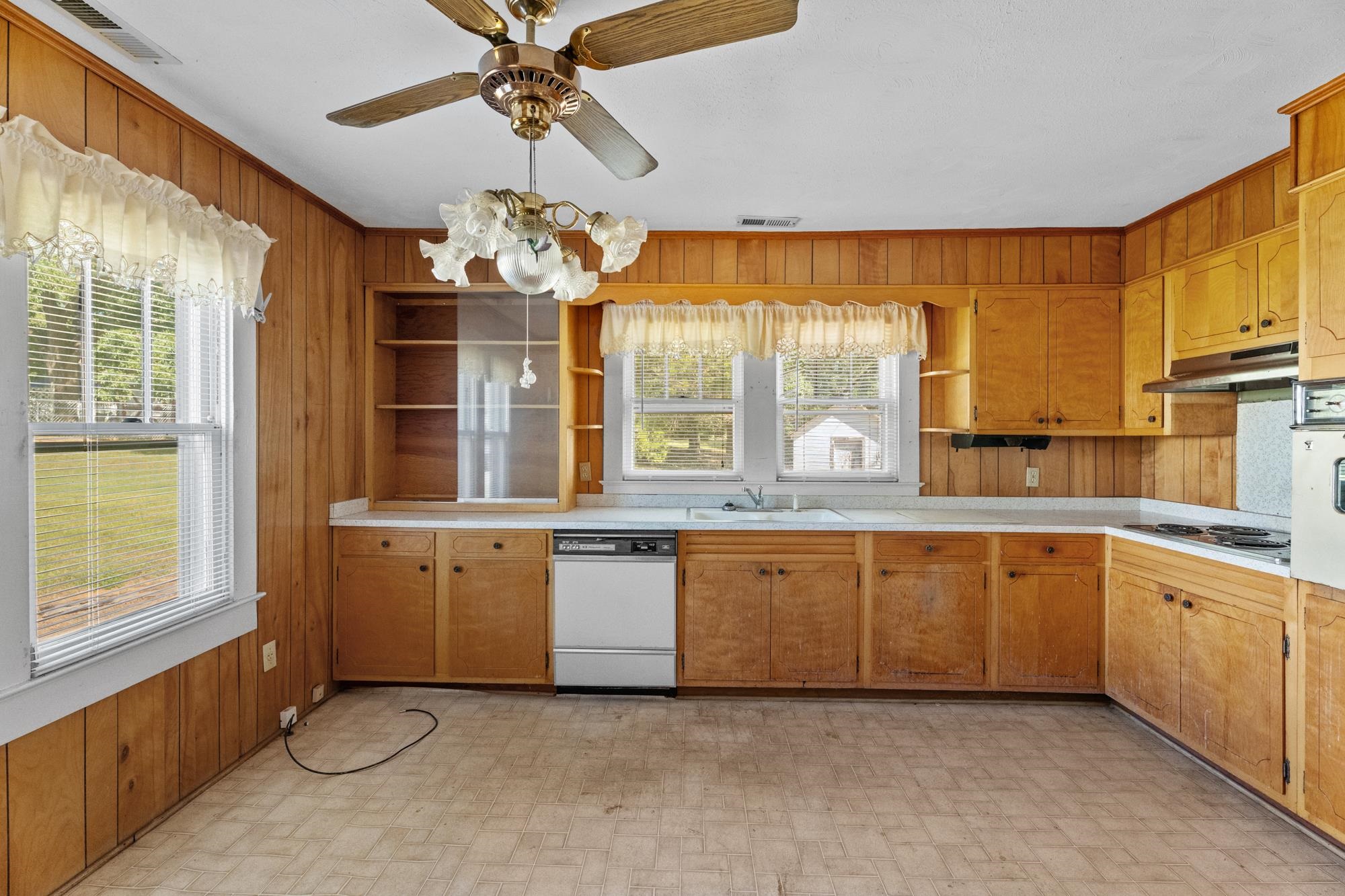 Residential in Jonesville 5
